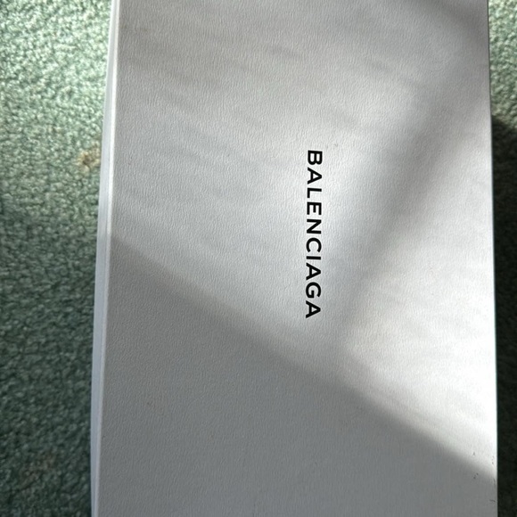 Balenciaga Studded Thong Sandal size 40 - Picture 4 of 6